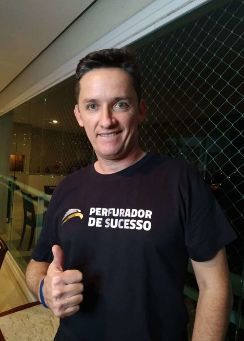 EMERSON DE CAMPOS EMERSON DE CAMPOS